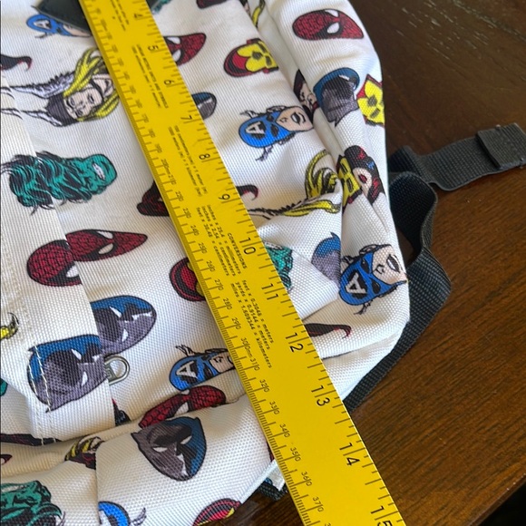 Vans Marvel Superhero Faces Backpack - Picture 12 of 12